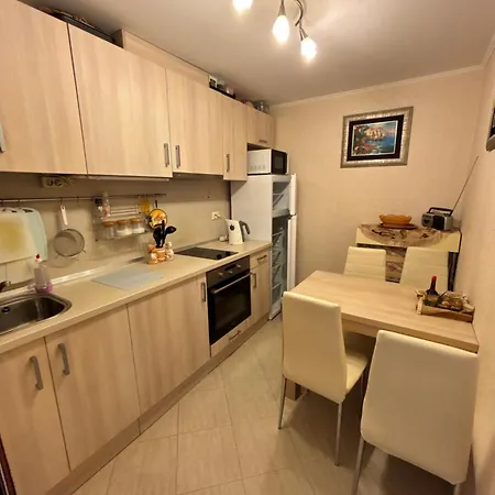 двухкомнатный в комплексе Dawn Park Deluxe Апартамент